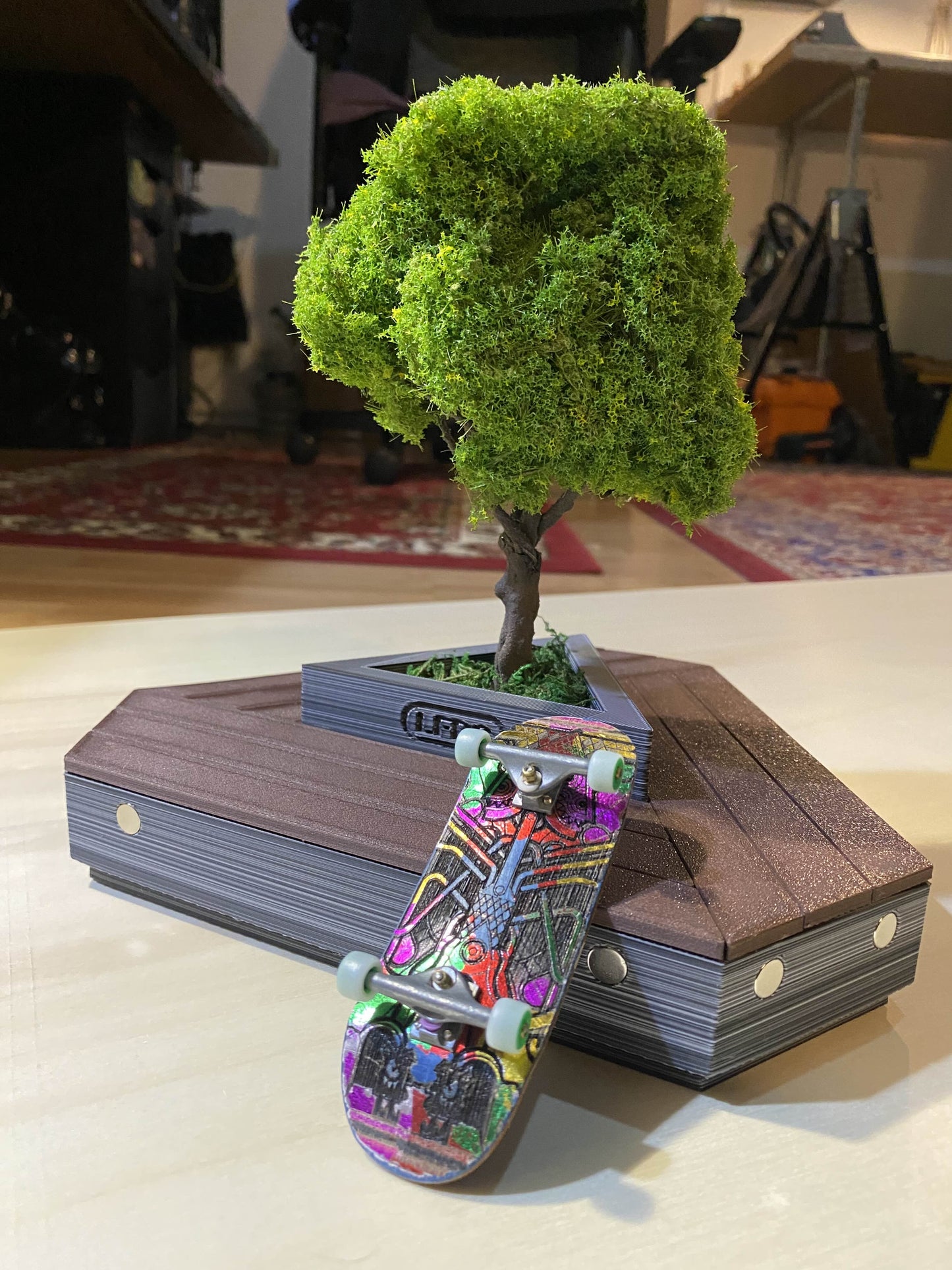 Triangle Tree Bench (Modular Park Series), fingerboard ramp 3D marble