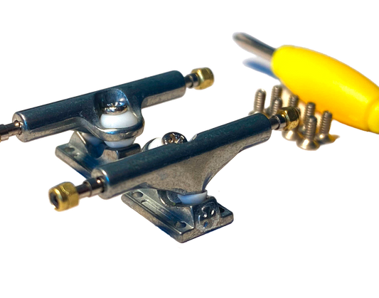 Independent CO. Trucks for Fingerskateboards, 29/32/33mm trucks
